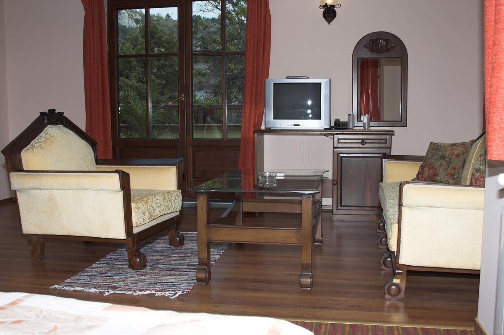 Hotel Old Times Asenovgrad Pokoj fotografie