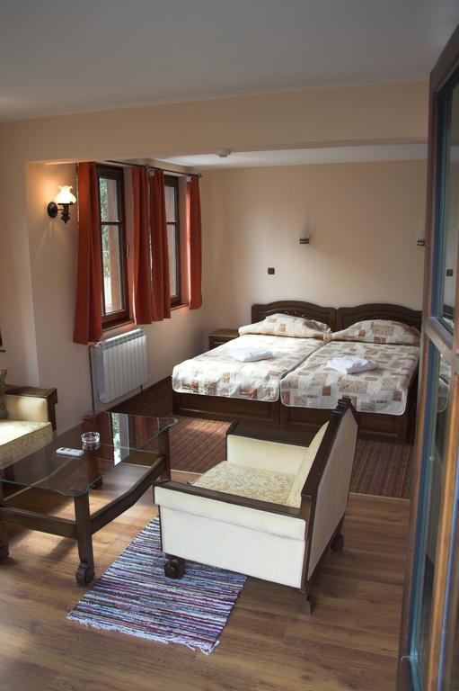 Hotel Old Times Asenovgrad Pokoj fotografie